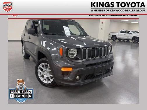 Graphite Gray 2022 Jeep Renegade Latitude