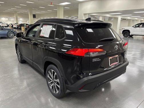 2023 Toyota Corolla Cross XLE