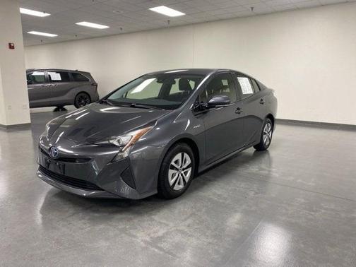 2017 Toyota Prius Three