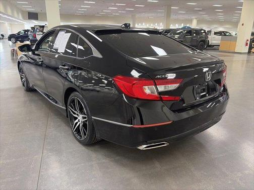 2022 Honda Accord Touring 2.0T
