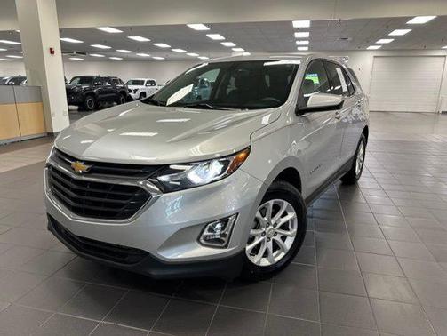 Silver Ice Metallic 2019 Chevrolet Equinox 1LT