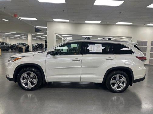 2015 Toyota Highlander Limited Platinum
