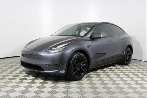 2022 Tesla Model Y Long Range Dual Motor All-Wheel Drive