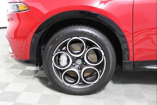 2024 Alfa Romeo Tonale Ti EAWD