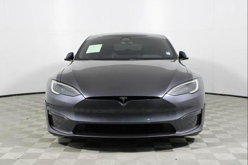 2022 Tesla Model S Plaid