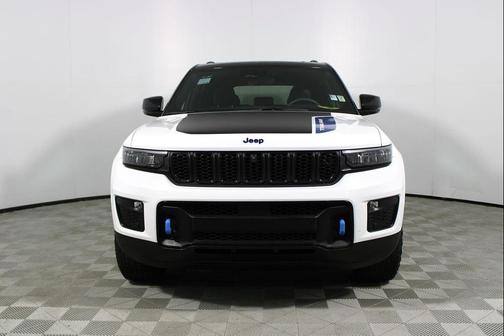 2023 Jeep Grand Cherokee 4xe Trailhawk Carb State Pkg