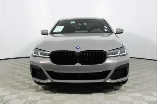 2022 BMW 530e Base