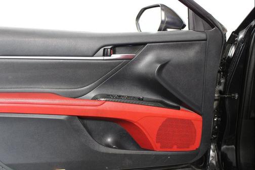 Midnight Black Metallic 2018 Toyota Camry XSE