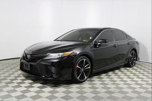 Midnight Black Metallic 2018 Toyota Camry XSE