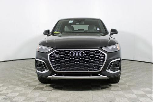 2022 Audi Q5 45 S line Premium Plus