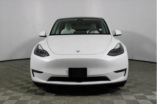 2024 Tesla Model Y Long Range Dual Motor All-Wheel Drive
