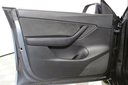 2020 Tesla Model Y Long Range Dual Motor All-Wheel Drive