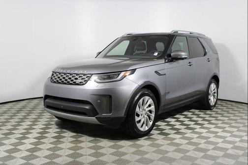 2022 Land Rover Discovery P300 S