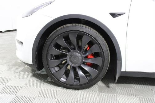 2022 Tesla Model Y Performance Dual Motor All-Wheel Drive