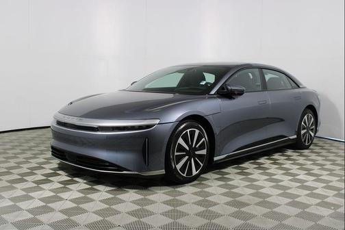 Quantum Gray Metallic 2023 Lucid Air Pure