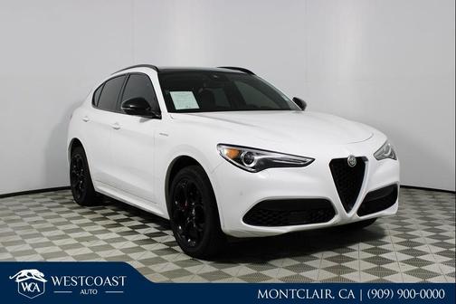 2023 Alfa Romeo Stelvio Veloce AWD