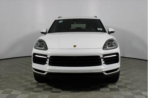 2021 Porsche Cayenne Base (Tiptronic)