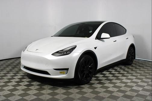 2022 Tesla Model Y Long Range Dual Motor All-Wheel Drive