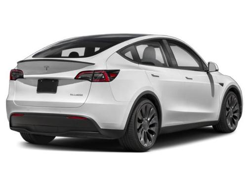 Pearl White Multi-Coat 2022 Tesla Model Y Long Range Dual Motor All-Wheel Drive