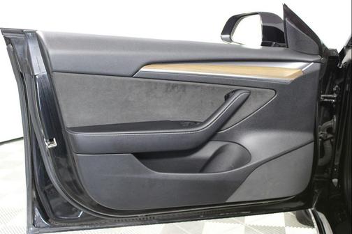 Solid Black 2022 Tesla Model 3 Long Range