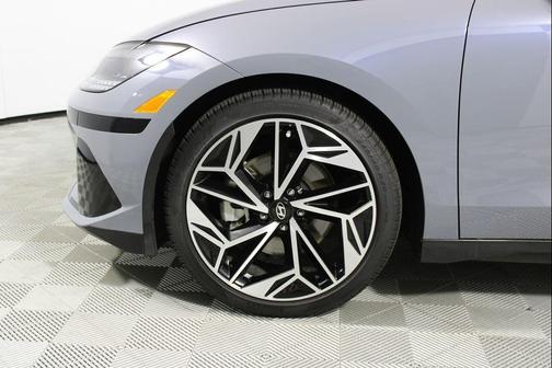 2023 Hyundai IONIQ 6 SEL