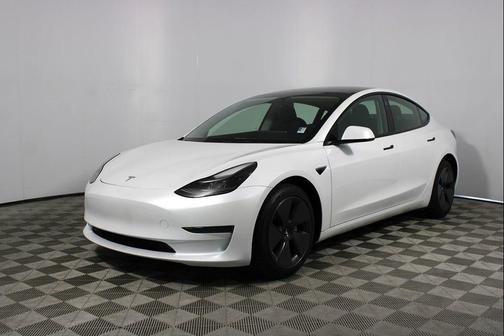 2023 Tesla Model 3 Standard Range