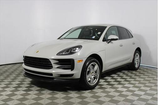2021 Porsche Macan Base