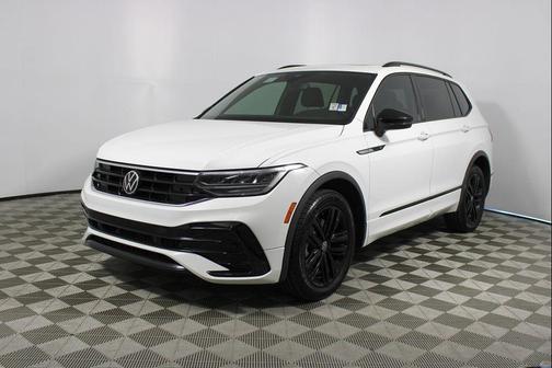 2022 Volkswagen Tiguan 2.0T SE R-Line Black