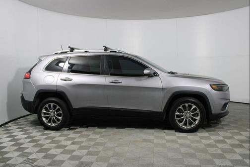 Billet Silver Metallic Clearcoat 2019 Jeep Cherokee Latitude Plus