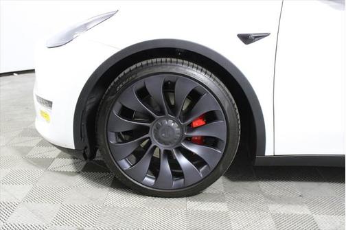 2022 Tesla Model Y Performance Dual Motor All-Wheel Drive