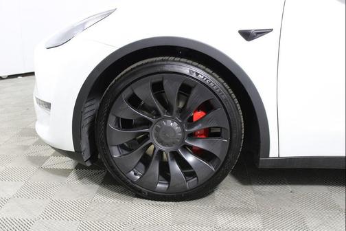 2022 Tesla Model Y Performance Dual Motor All-Wheel Drive