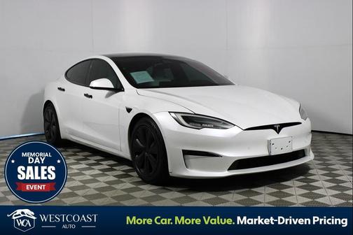 Pearl White Multi-Coat 2022 Tesla Model S Dual Motor All-Wheel Drive