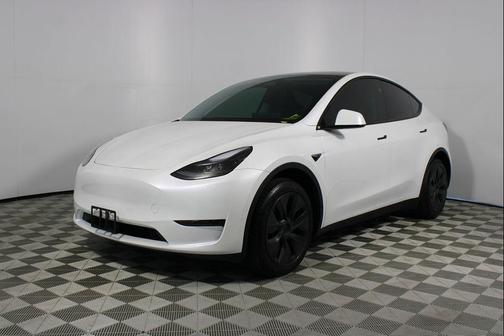 2024 Tesla Model Y Long Range Dual Motor All-Wheel Drive