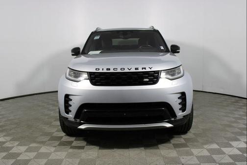 2022 Land Rover Discovery P300 S R-Dynamic