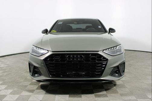 2023 Audi A4 45 S line Premium Plus