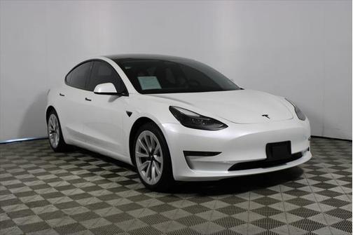 2022 Tesla Model 3 Long Range
