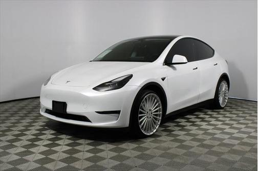 2024 Tesla Model Y Long Range Dual Motor All-Wheel Drive