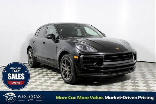 Black 2022 Porsche Macan Macan