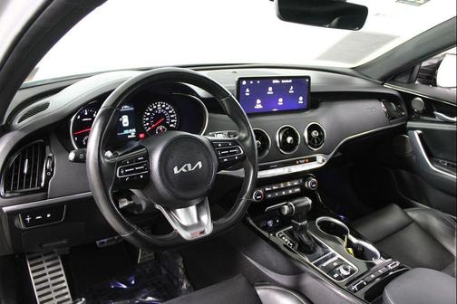 2022 Kia Stinger GT-Line