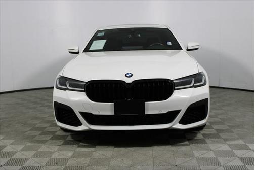 2022 BMW 540 i