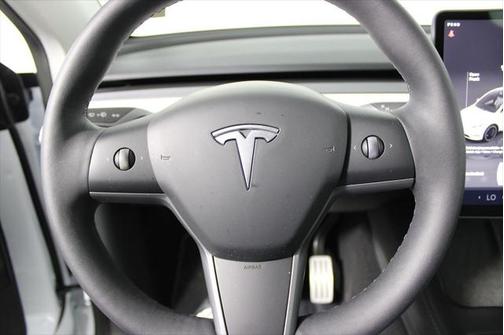 2023 Tesla Model Y Performance Dual Motor All-Wheel Drive