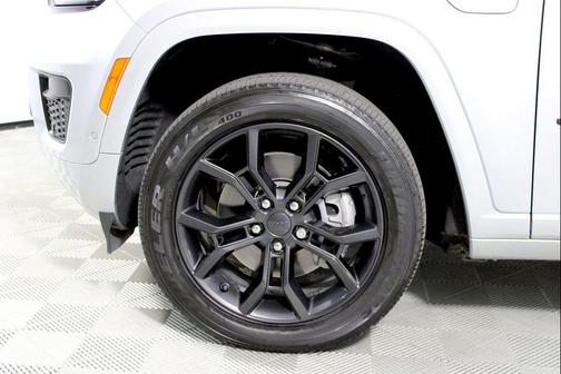 2023 Jeep Grand Cherokee 4xe 30th Anniversary