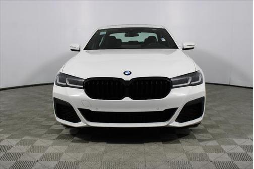 2022 BMW 530 i