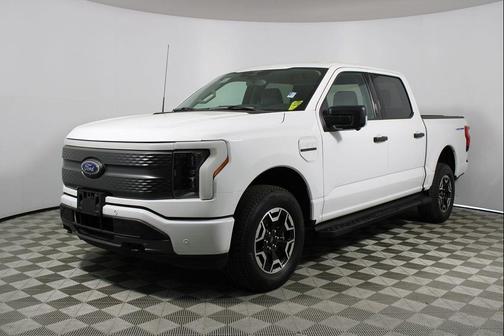 2023 Ford F-150 Lightning XLT
