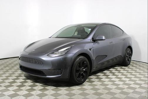 2021 Tesla Model Y Standard Range Rear-Wheel Drive