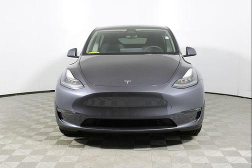 2021 Tesla Model Y Standard Range Rear-Wheel Drive