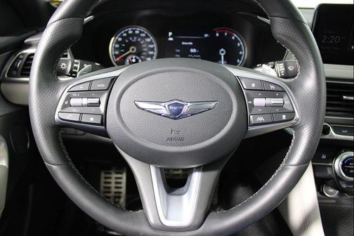 2023 Genesis G70 2.0T RWD