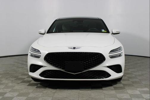 2023 Genesis G70 2.0T RWD