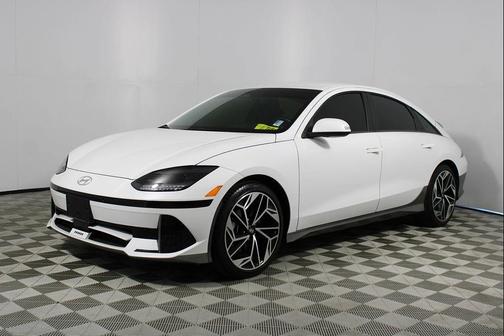 2024 Hyundai IONIQ 6 SEL