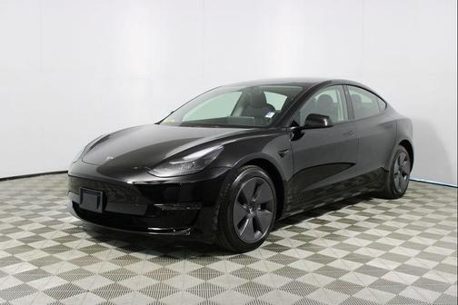 2022 Tesla Model 3 Standard Range
